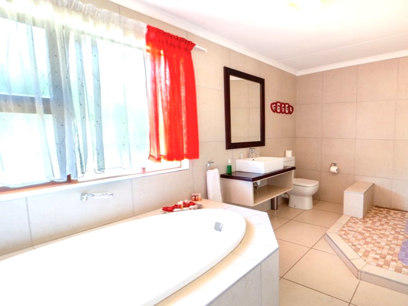 Commercial Property for Sale in Middelpos Northern Cape